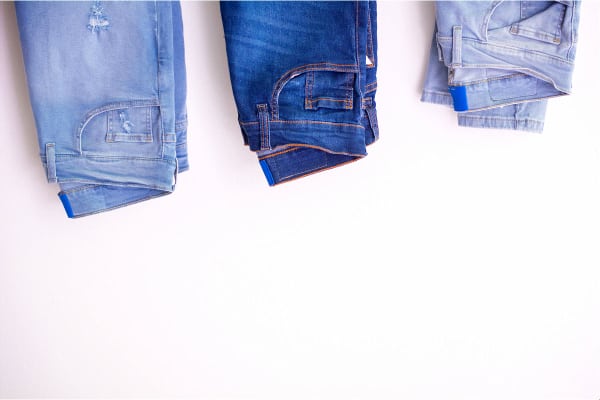 tres-tipos-de-vaqueros-diferentes-para-un-trabajo-diferente