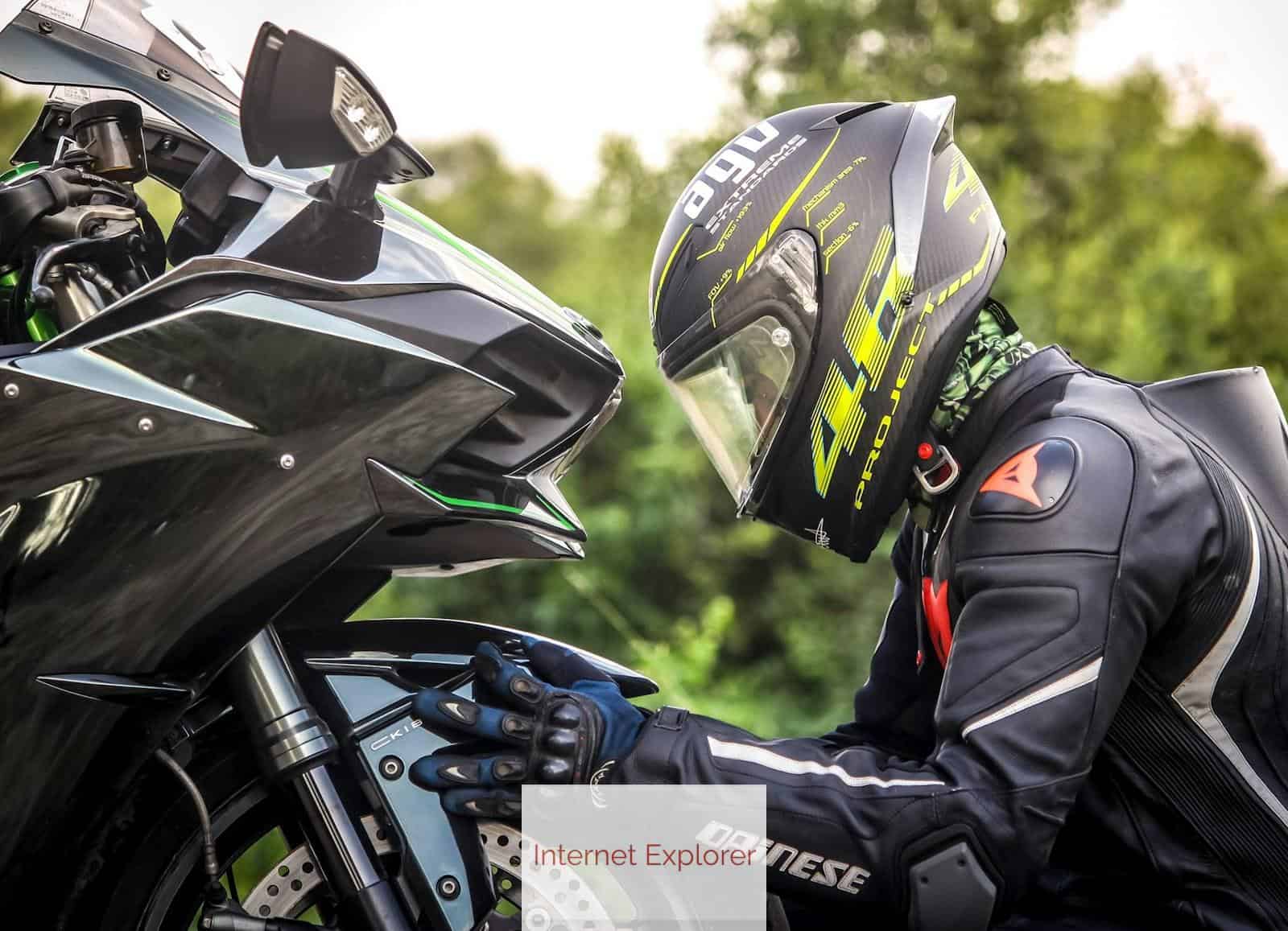 Razones por las que visitar Barcelona en moto